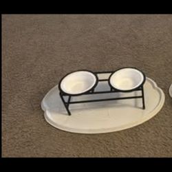 Pet Bowls Stand And Mat