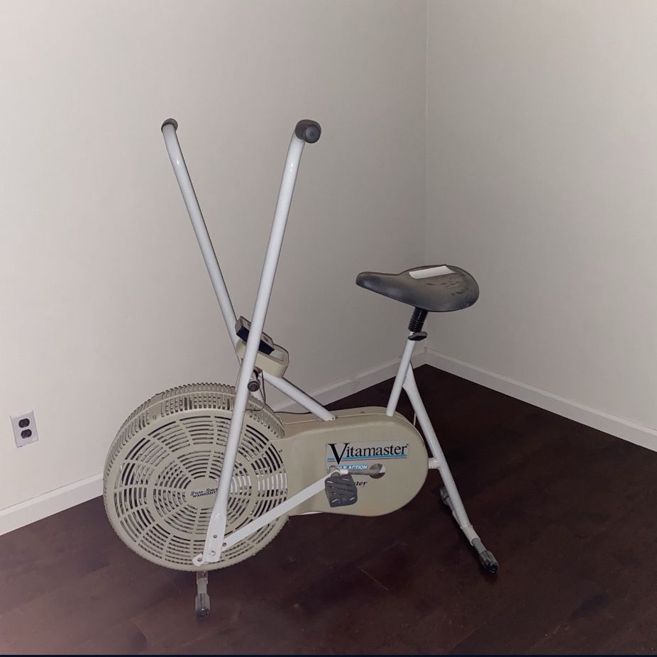 Vintage Vitamaster Excercise Bicycle for Sale in Bay Shore NY OfferUp
