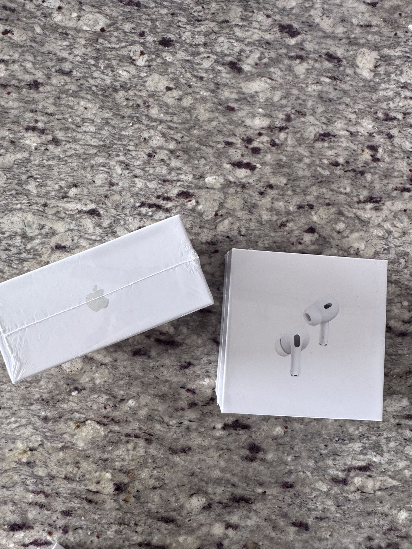 AirPods Pro 2 New (Deal)