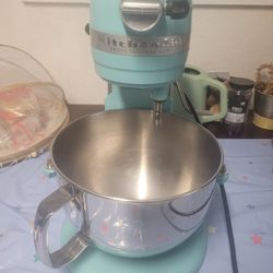 KitchenAid Professional 600 stand mixer 6qt Aqua Sky Color 