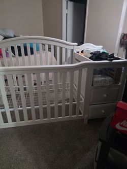 Crib with mattress