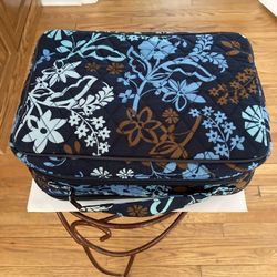 Vera Bradley large floral make up case bag