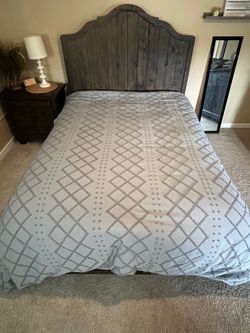 Queen Comforter