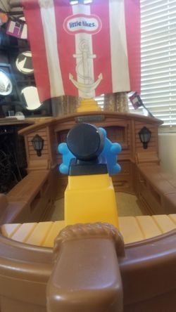 Little Tikes Pirate Ship Bed