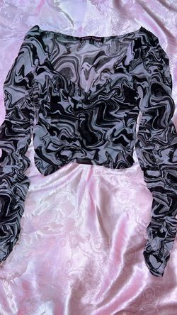Almost Famous Marble Print Mesh Crop Top