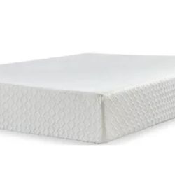 $600 for $250! Killer QUEEN 12-inch Memory Foam Mattress And 14-inch Steel Frame NO BOX SPRING NEEDED
