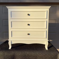 RoyalCraft White 3 Drawer Dresser for Bedroom, Wide Chest of Drawers with Ball Bearing Slide, Modern