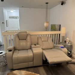 Luxury Power Reclining Loveseat – Like New – $850