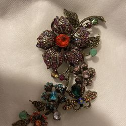 This for different items lady Pin Ring size 7 pen and butter