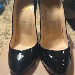 Christian Louboutin (Fifille 100 Patent) 