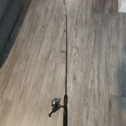 🎣 Ugly Stik GX2 4’8” Ultra Light Spinning Combo – Ready to Fish!