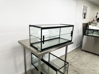33 ins Countertop Glass Display Dry Case ZW-90