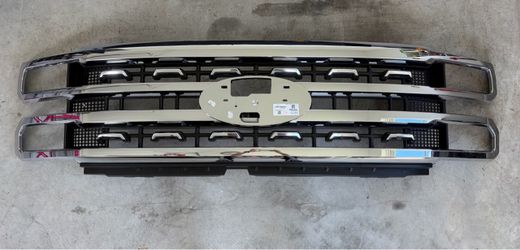 Ford Lariat / King Ranch F250 Grille
