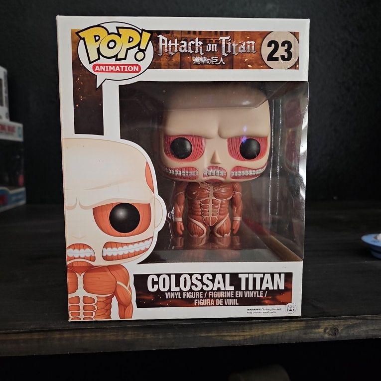Attack on titan colossal on sale titan funko pop
