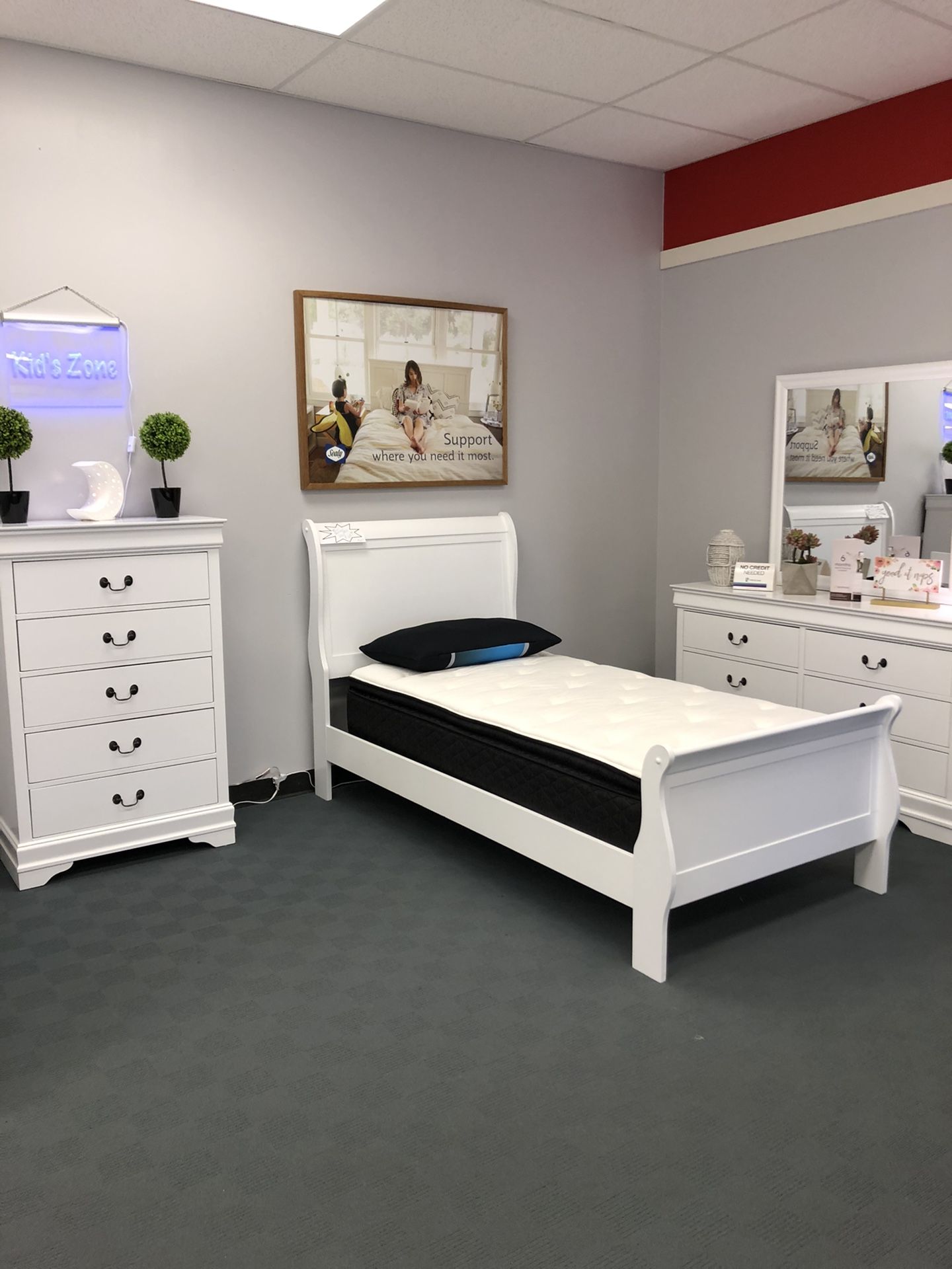 Bedroom sets on sale - All sizes - mattress sold separate