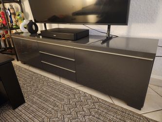TV Stand / Media console - Like NEW