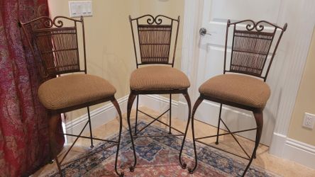 Barstool Chairs