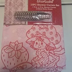 🍓 Strawberry Shortcake 13 Piece Shower Curtain 🍓