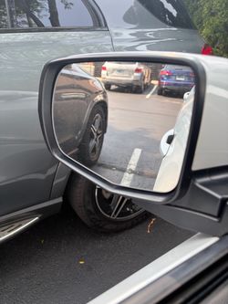 Acura 2021 mirror (Not full casing, just mirror glass)