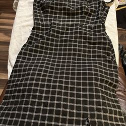 Women’s Hollister Black/White Plaid Mini Dress Size Small