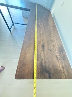 Corner desk