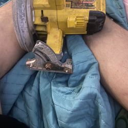 Dewalt Skil Saw