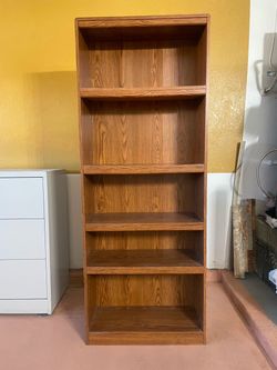 Bookshelf $10