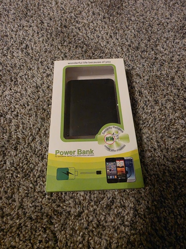 10,400mAh Portable Power Bank – USB Charging – Black – New Open Box