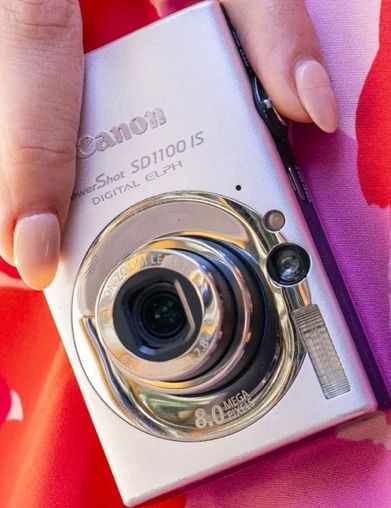 CANON POWERSHOT ELPH SD1100 IS Camara