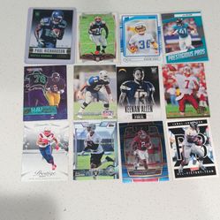 NFL Football Trading Cards Lot of 12