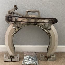 Heavy-Duty Vebel Pipe Clamp (Industrial Machine)