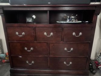 TV Stand with 7 drawers