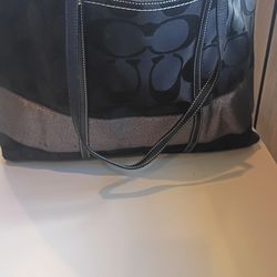 Bolsa coach por $30 firmes