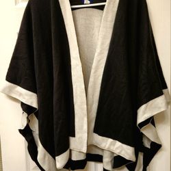 Woman's Shaw Wrap (Used)