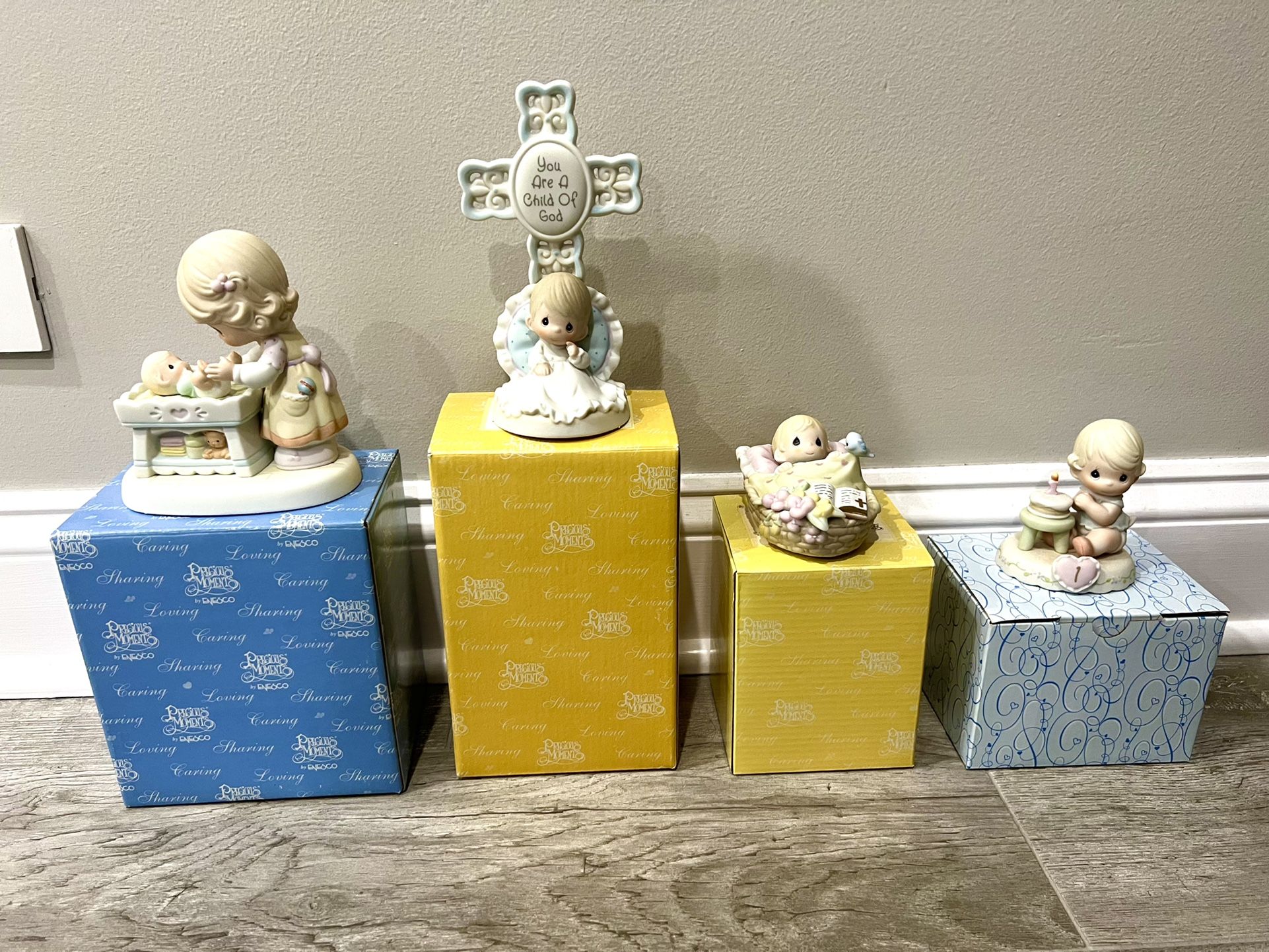 Precious Moments Set