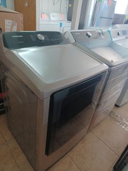 Samsung Washers And Gas Dryer