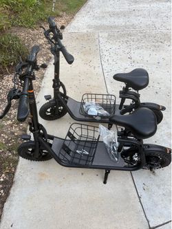R1 Pro Electric Scooter w/ Seat