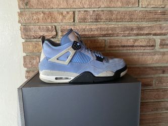JORDAN 4 RETRO University Blue