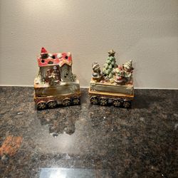 Two Christmas Trains 