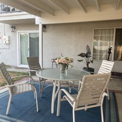 Outdoor Table + Chairs