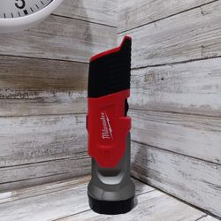 M12 12-Volt Lithium-Ion Cordless 100 Lumens LED Work Flashlight (Tool-Only)