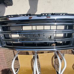 2014-15 GMC Sierra Grill 
