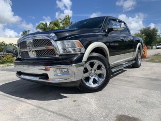 2011 Dodge Ram laramie