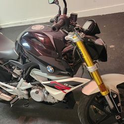 2018 BMW G310R + accessories