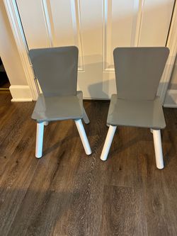 2 Chairs