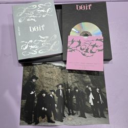 Stray Kids Do It Album
Limited Do Version

