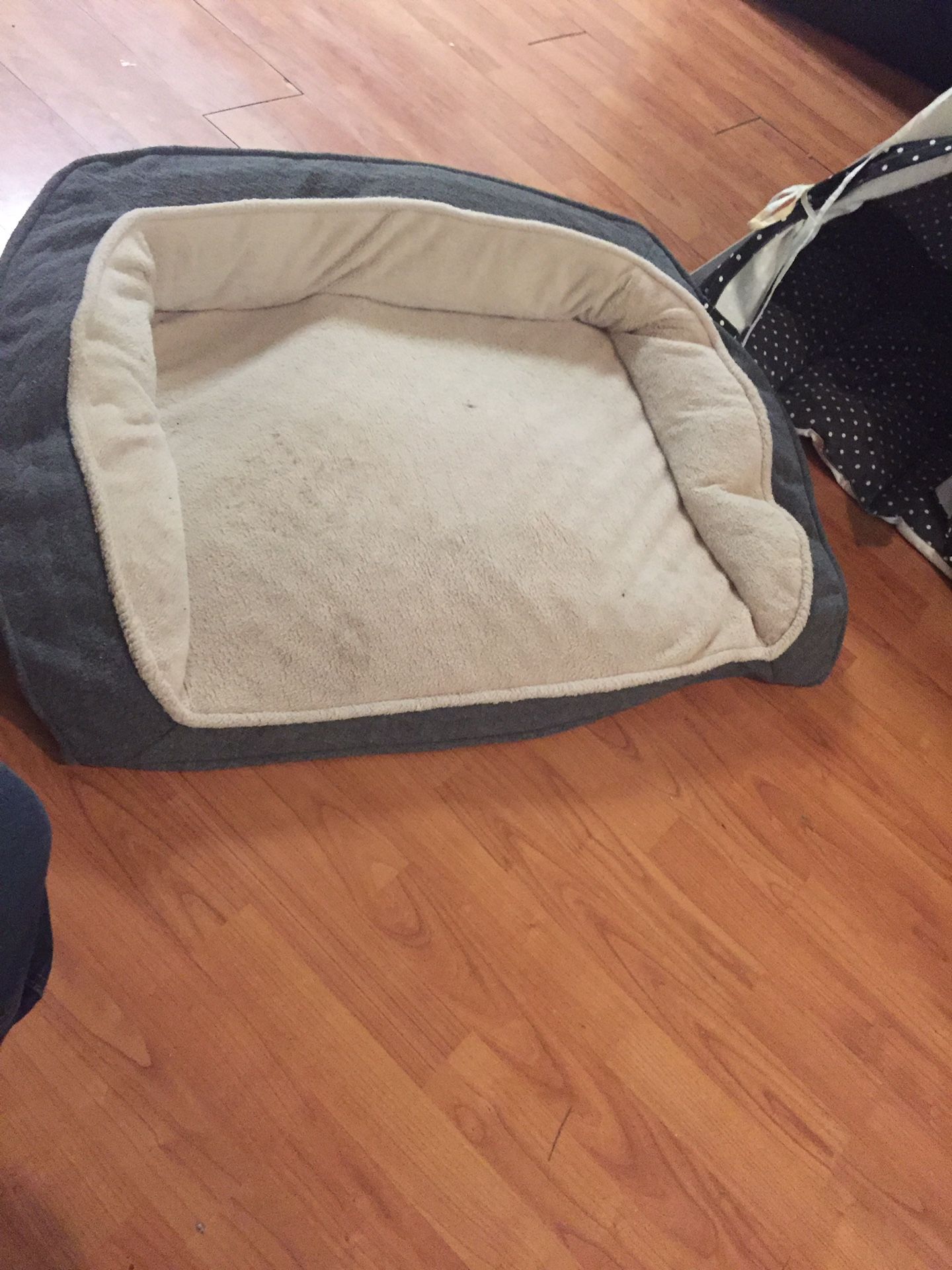 Dog bed $15