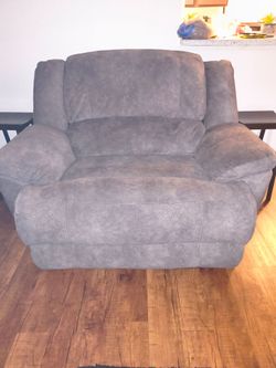 Recliner good condition