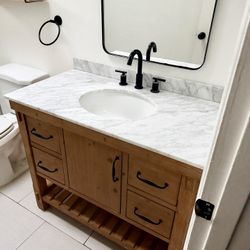 Single Bathroom Vanity Cabinet With Top And Bowl 42"