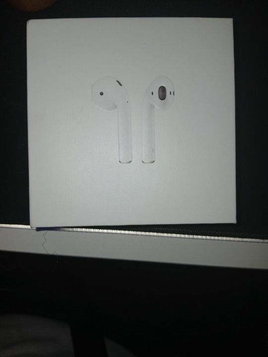 Apple Earbuds